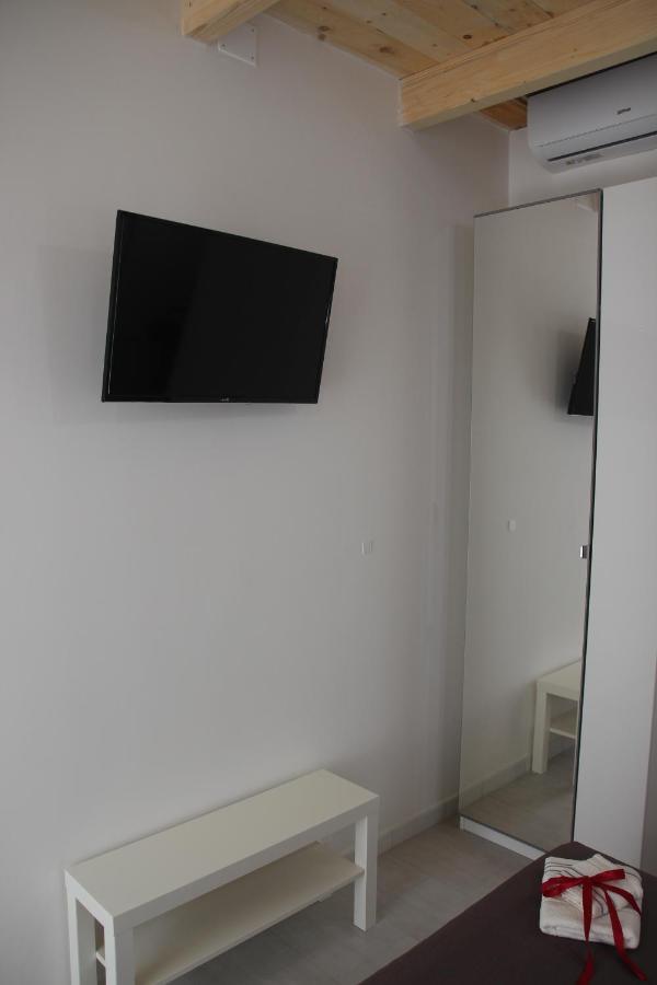 B&B Oplonti Resort Torre Annunziata Extérieur photo
