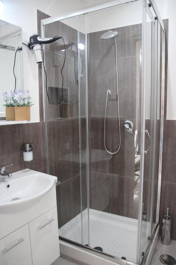 B&B Oplonti Resort Torre Annunziata Extérieur photo