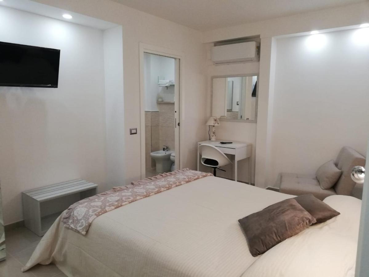 B&B Oplonti Resort Torre Annunziata Extérieur photo